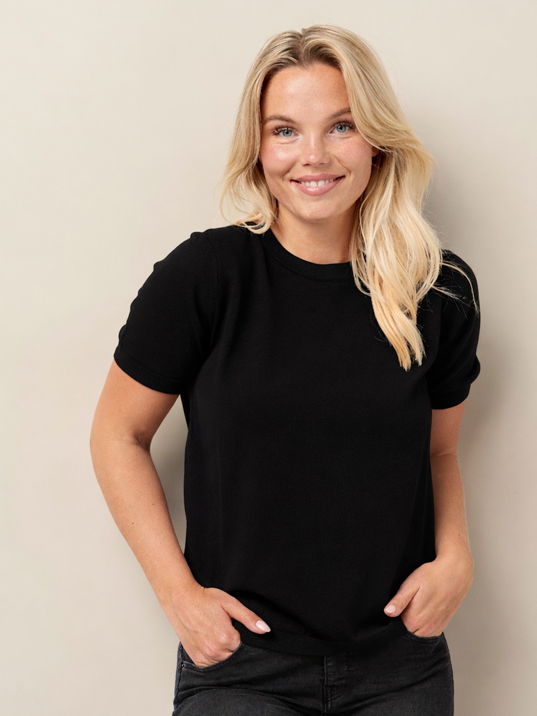 Skovhuus Kvinde Mia T-shirt Black L